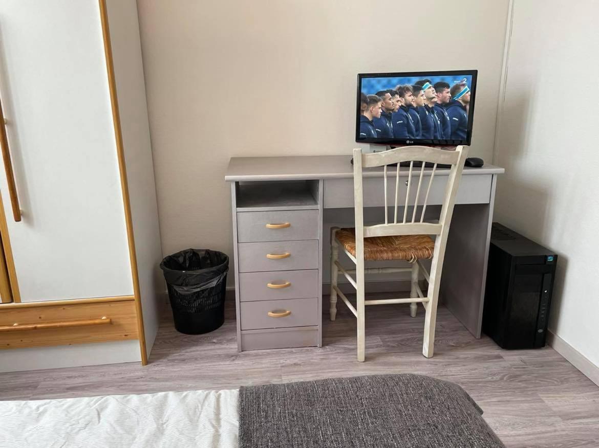 Chambre Chez L'Habitant Pres De Bordeaux Cenon Ngoại thất bức ảnh